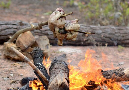 SCORNIO BUSHCRAFT – COZINHA NO MATO