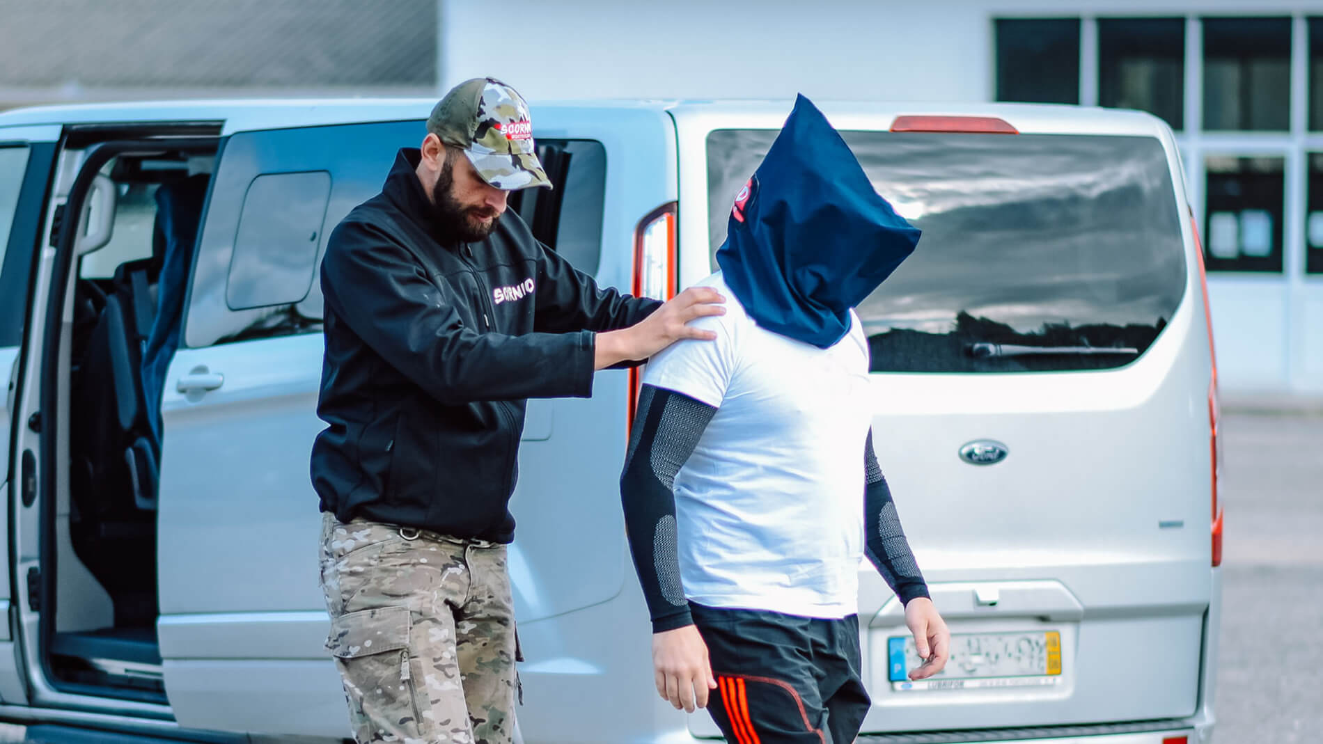 SCORNIO SURVIVAL URBANO